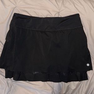 EUC Black Athleta skort, size medium